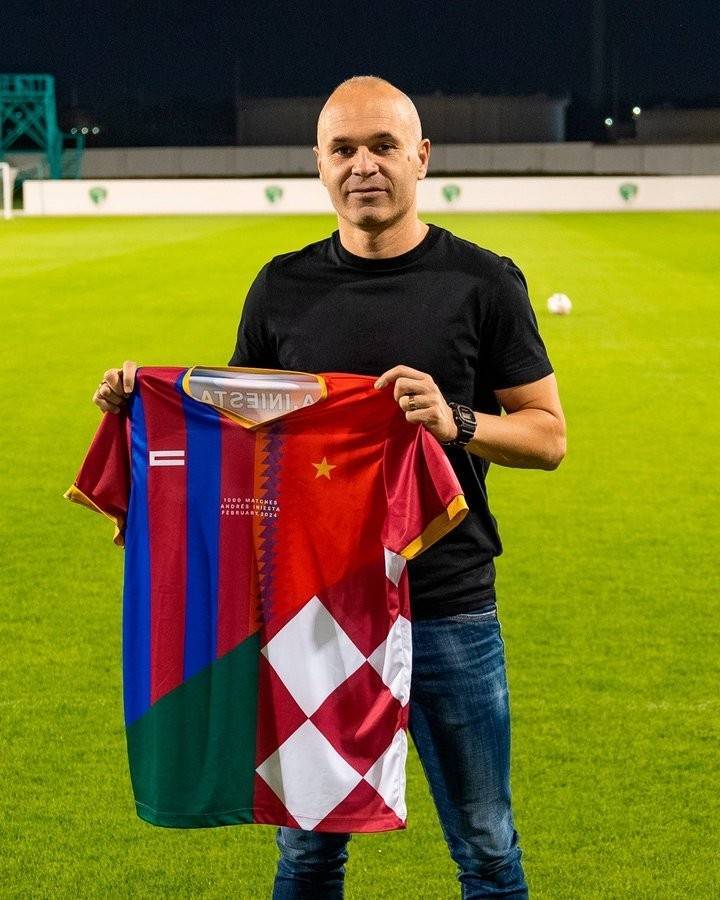 开云手机-今夜巴塞罗那迎来里程碑：CBA常规赛节点到来；更衣室稳定；数据趋势出现新变化的简单介绍-开云手机